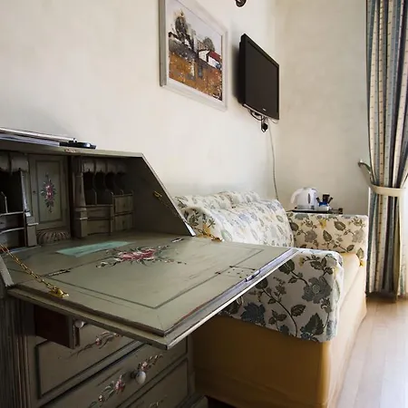 Hotel Posta Moltrasio