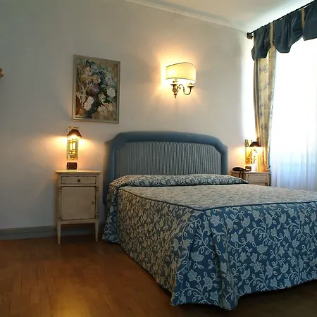 Posta Hotel Moltrasio