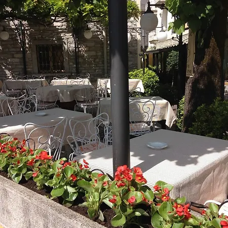Hotel Posta Moltrasio