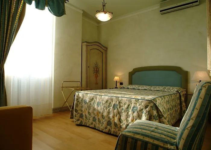 Hotel Posta Moltrasio